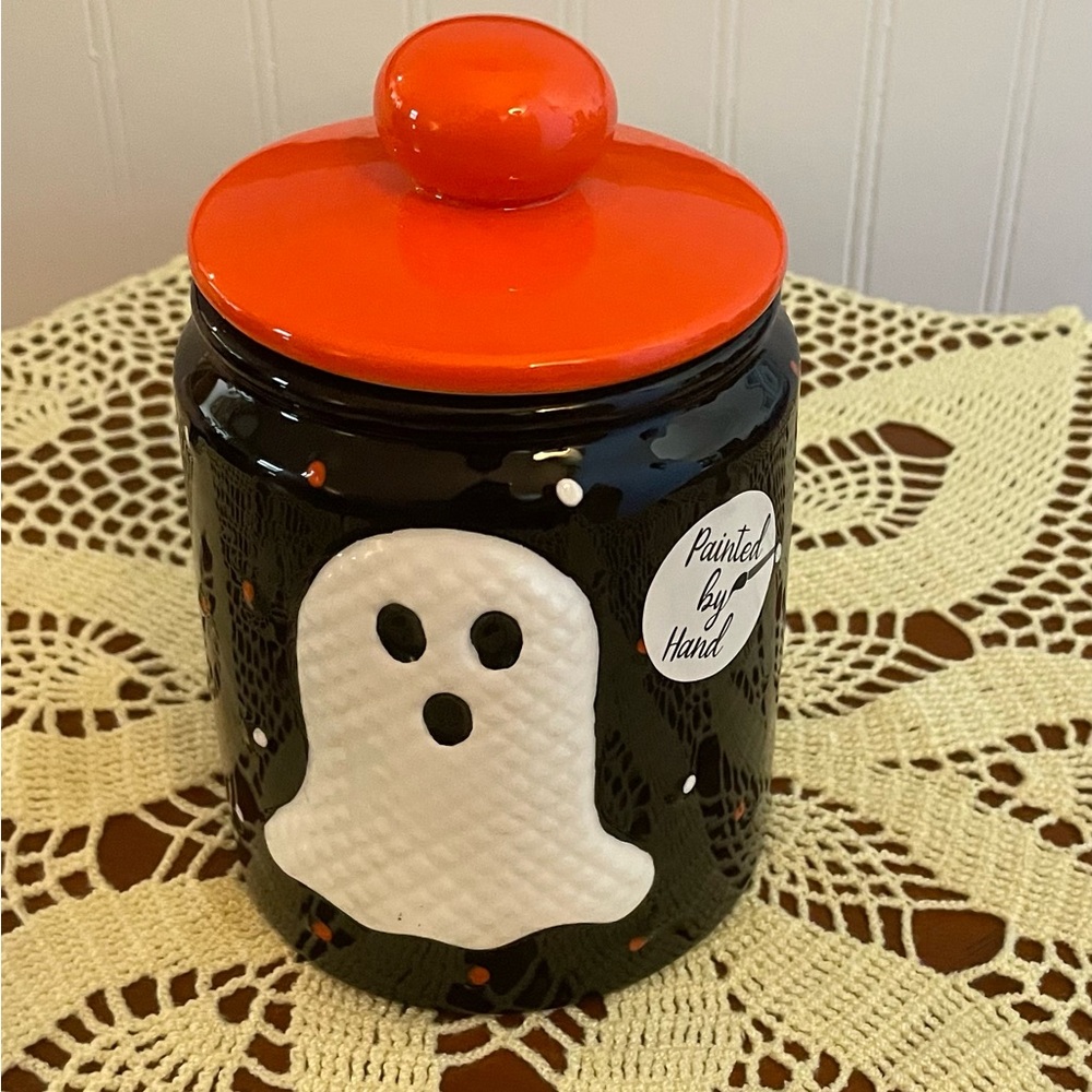 Small Lang ghosting cookie jar